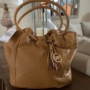 New Michael Kors Large Ring Handle Tote